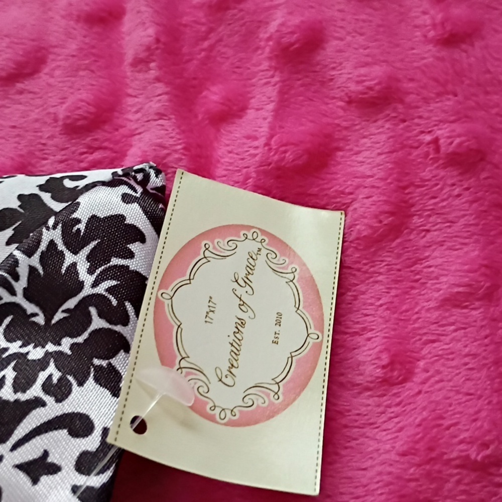 Pink and Black Patterned Baby Blanket NWT Room Accent - Picture 4 of 6